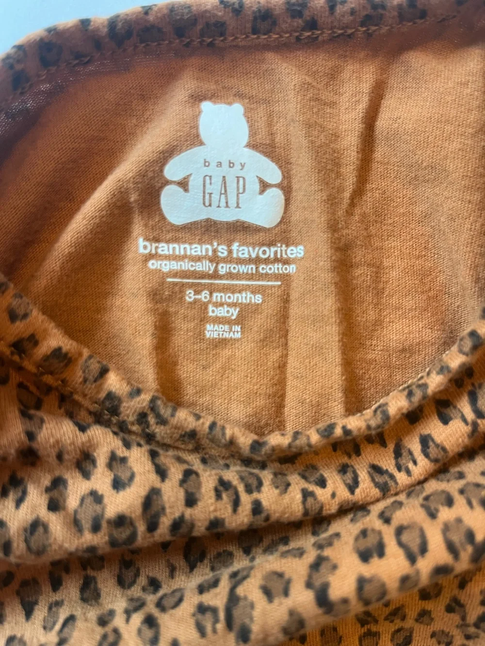 GAP soft brown